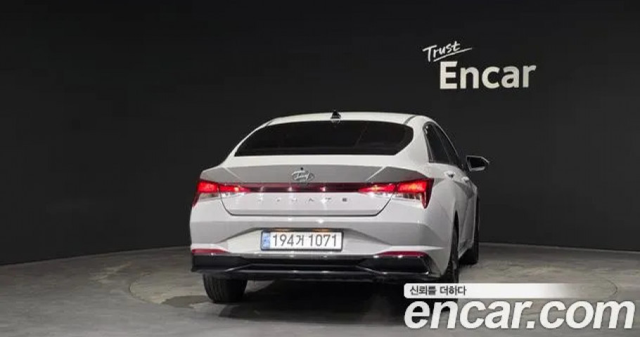 Hyundai Avante (Elantra) 