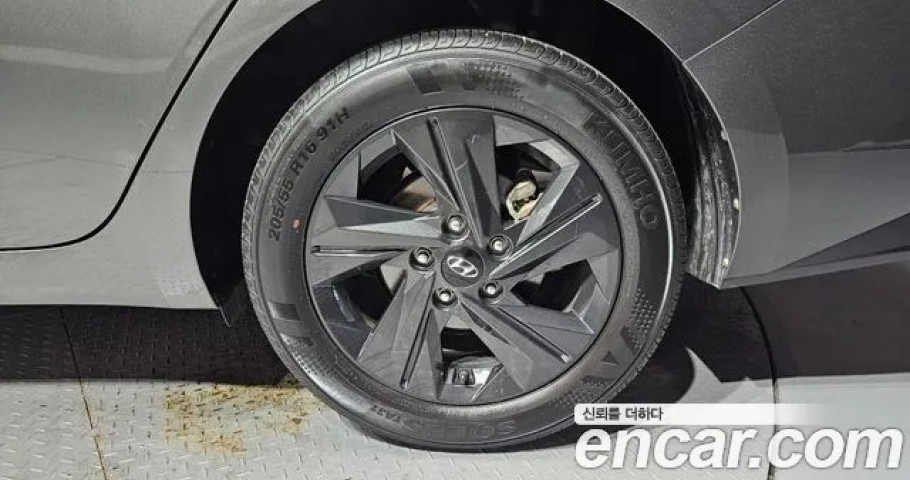 Hyundai Avante (Elantra) 