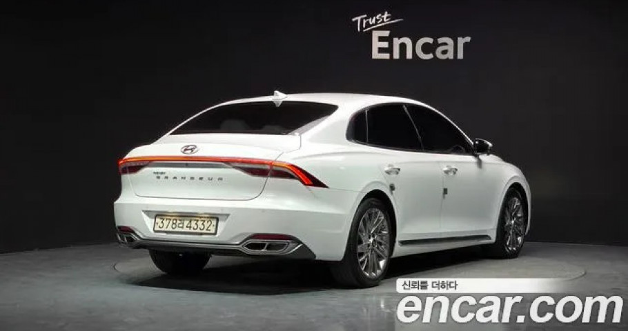 Hyundai Grandeur 