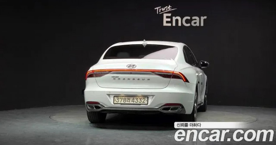 Hyundai Grandeur 