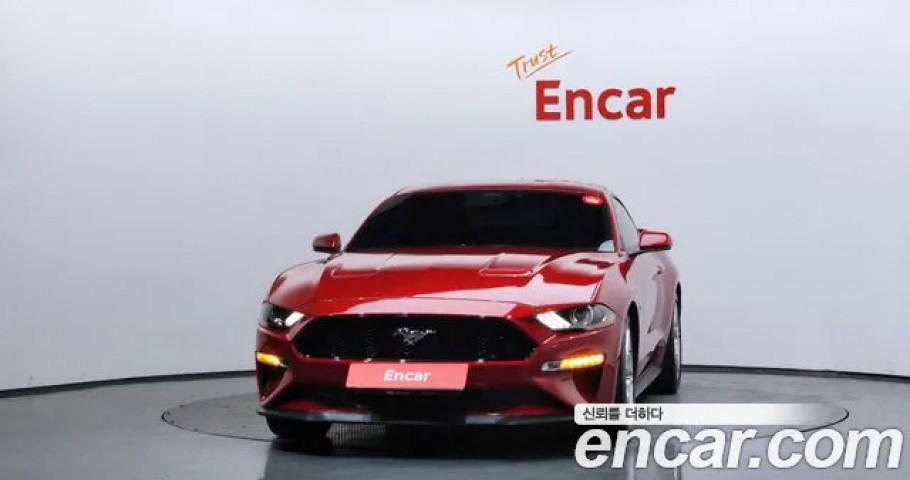 Ford Mustang 