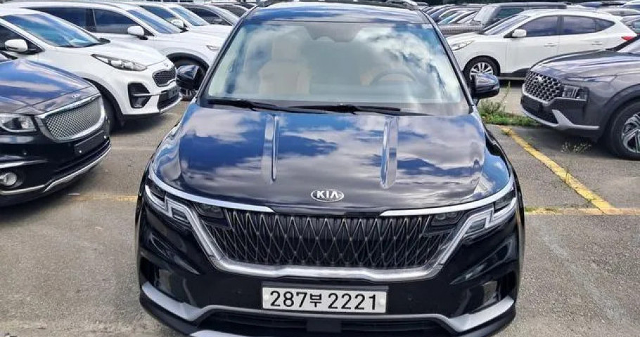Kia Carnival 