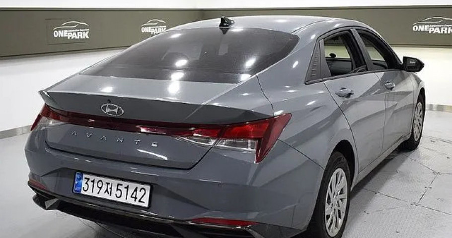 Hyundai Avante (Elantra) 