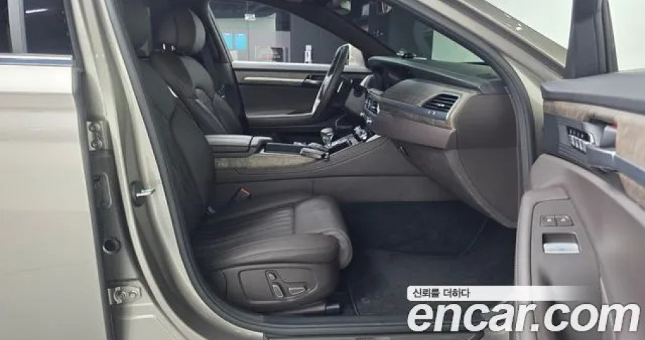 Genesis G90 