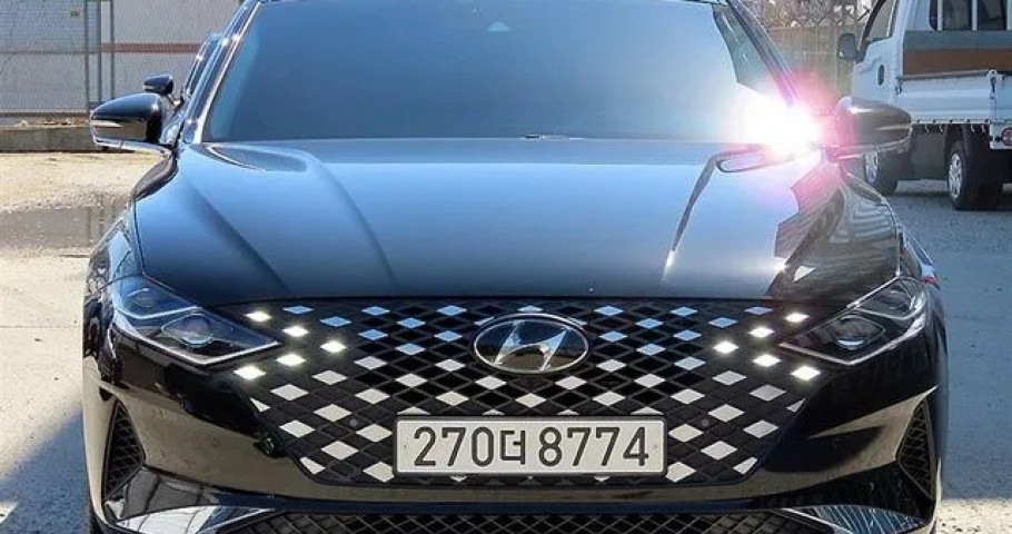Hyundai Grandeur 
