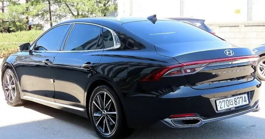 Hyundai Grandeur 