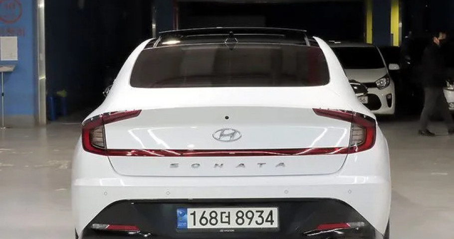 Hyundai Sonata 