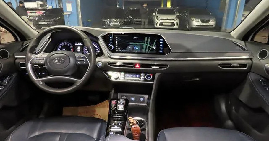 Hyundai Sonata 
