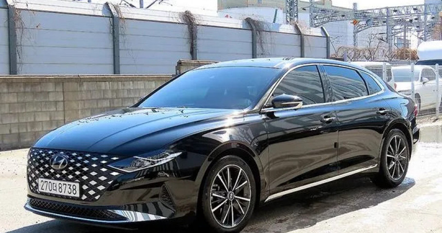 Hyundai Grandeur 