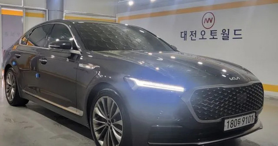 Kia K9 