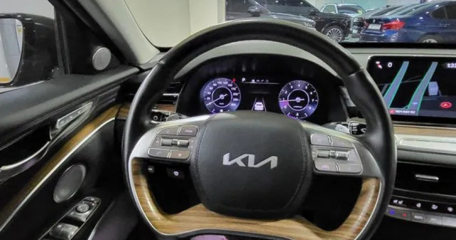 Kia K9 
