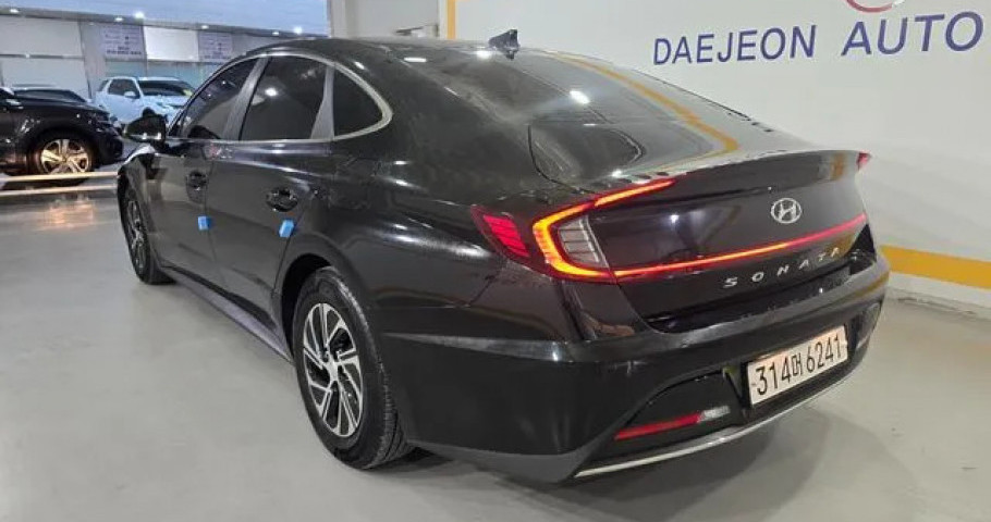 Hyundai Sonata 
