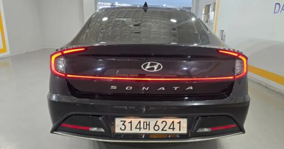 Hyundai Sonata 