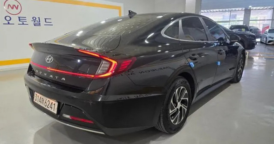 Hyundai Sonata 