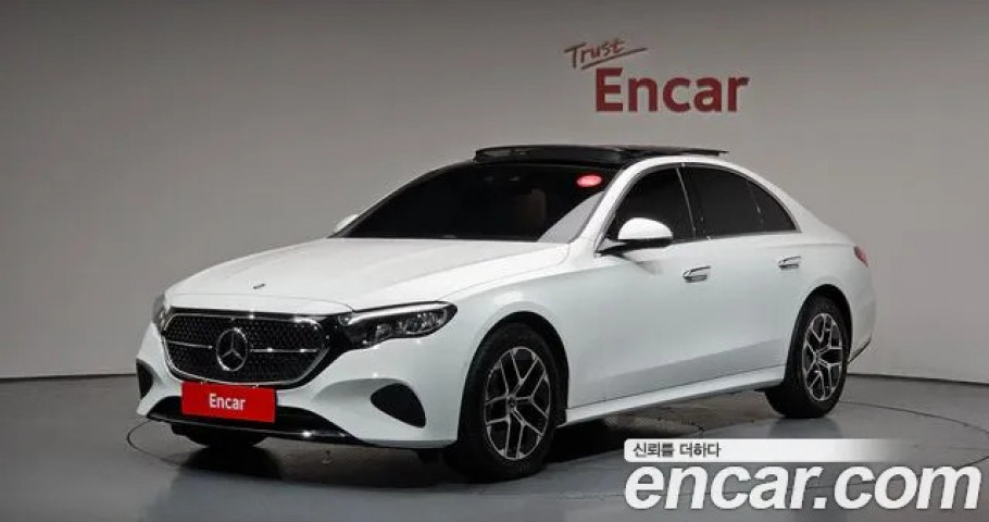 Mercedes-Benz E-Class 