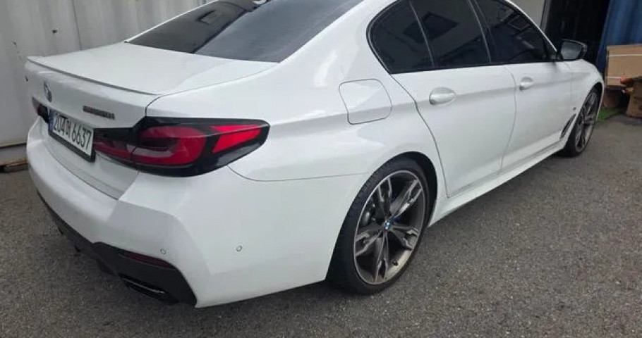 Bmw 5-Series 