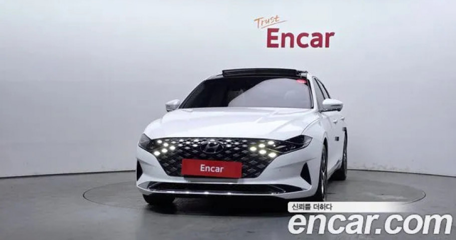 Hyundai Grandeur 