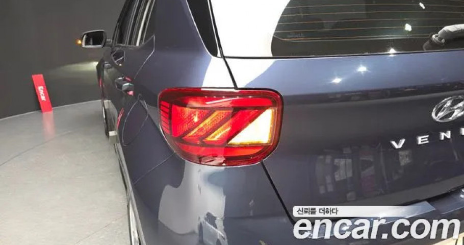 Hyundai Venue 