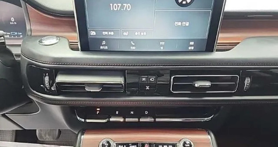 Lincoln Aviator 