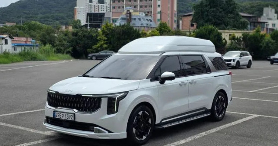 Kia Carnival 