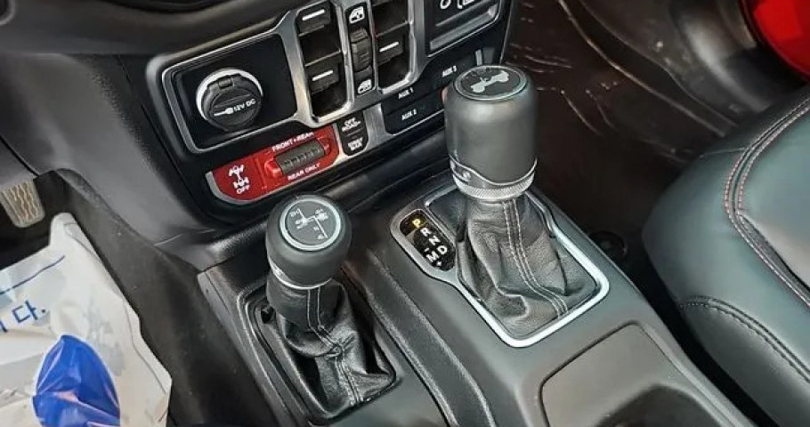 Jeep Wrangler 