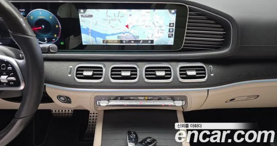 Mercedes-Benz Gls-Class 
