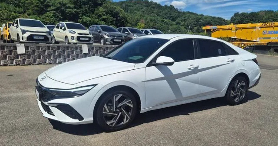 Hyundai Avante (Elantra) 