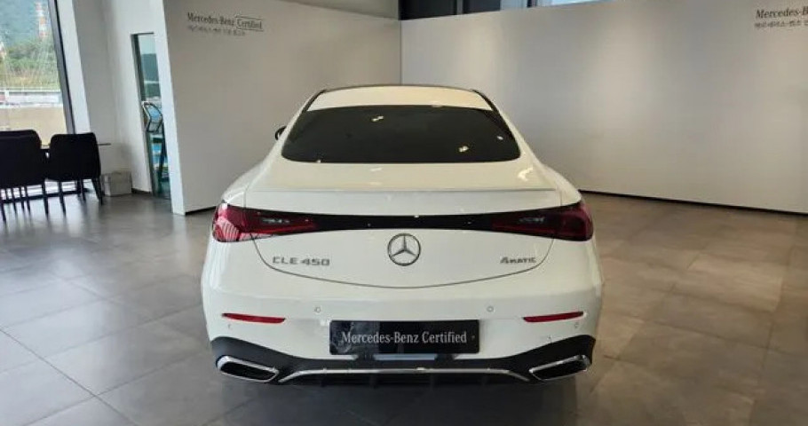 Mercedes-Benz Cle-Class 