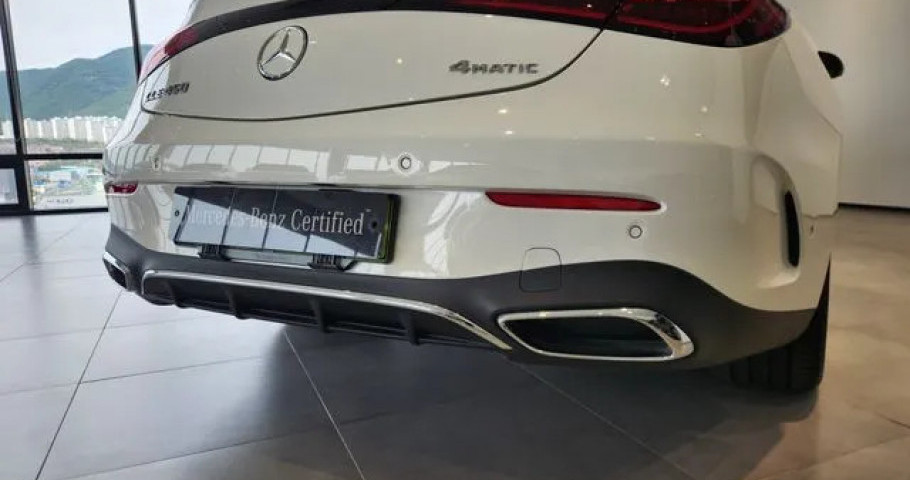 Mercedes-Benz Cle-Class 