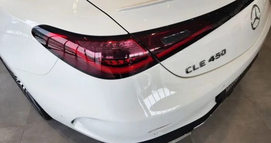 Mercedes-Benz Cle-Class 