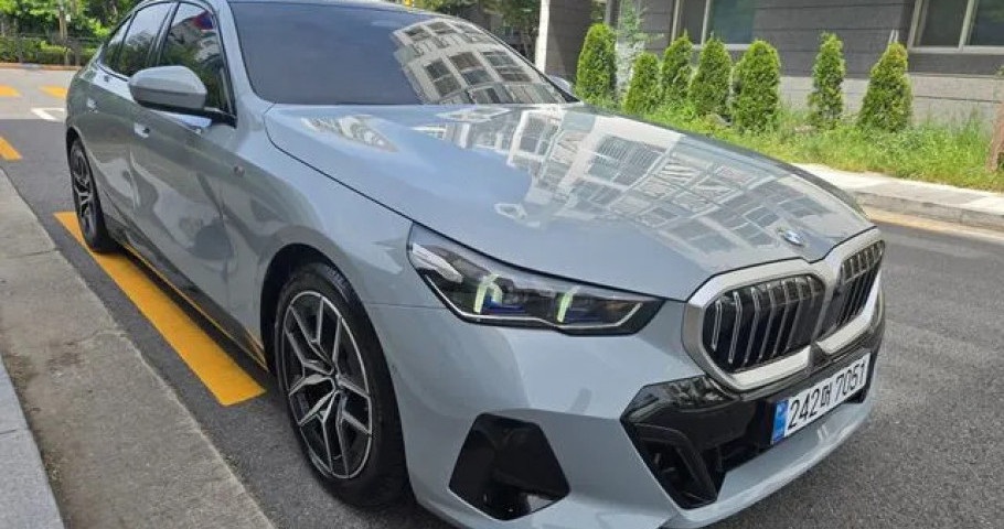 Bmw 5-Series 
