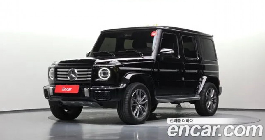 Mercedes-Benz G-Class 