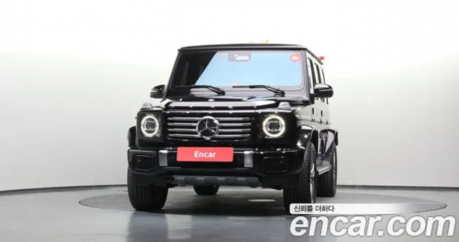 Mercedes-Benz G-Class 