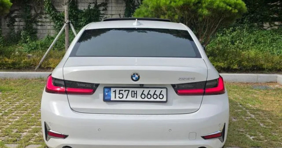 Bmw 3-Series 