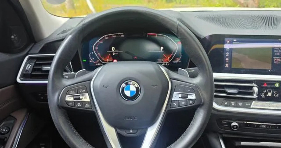 Bmw 3-Series 