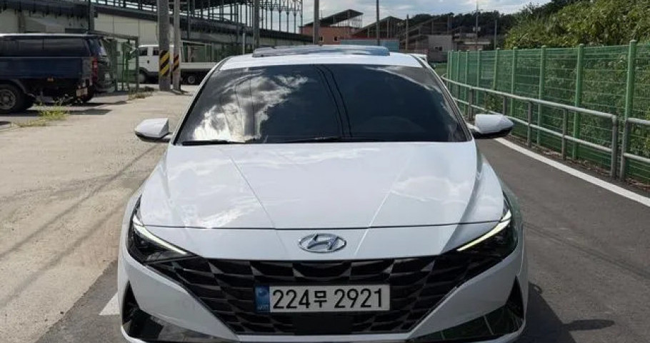 Hyundai Avante (Elantra) 
