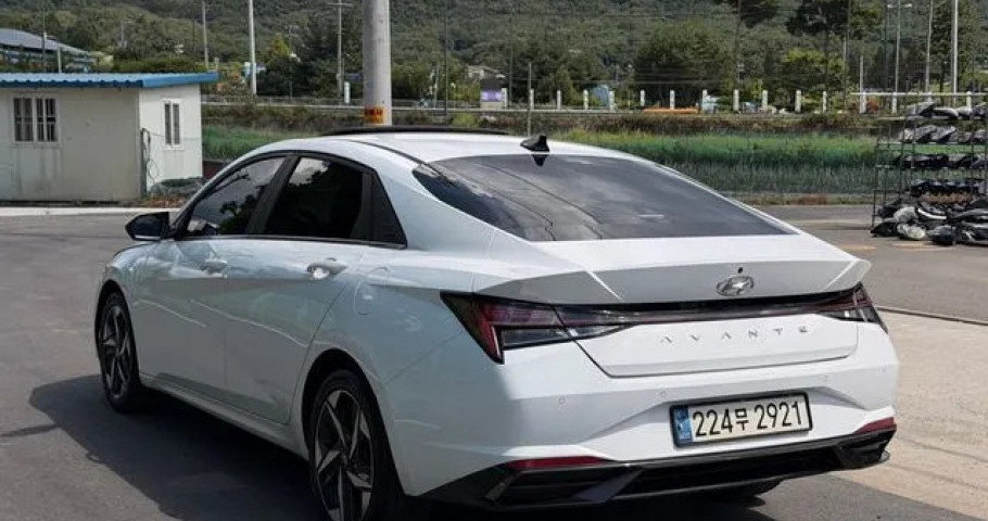 Hyundai Avante (Elantra) 