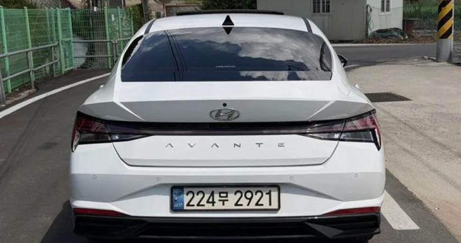 Hyundai Avante (Elantra) 