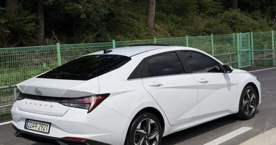 Hyundai Avante (Elantra) 