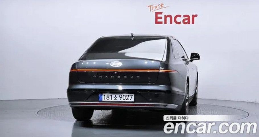 Hyundai Grandeur 