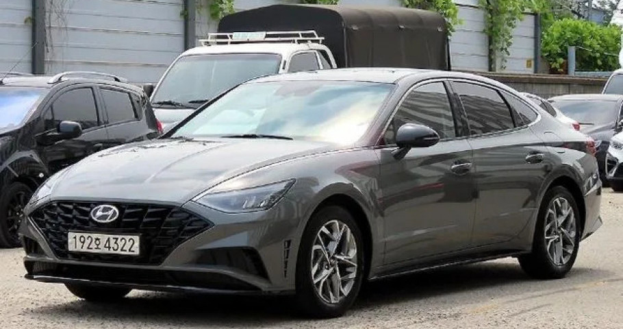 Hyundai Sonata 