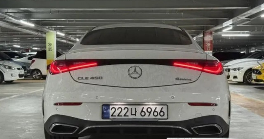 Mercedes-Benz Cle-Class 