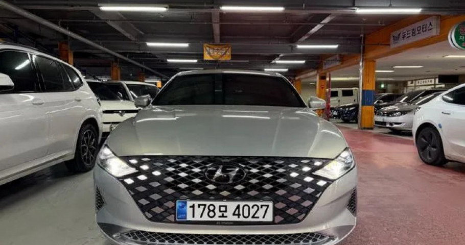Hyundai Grandeur 