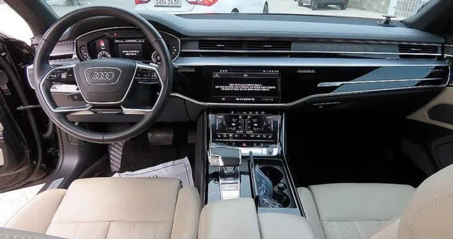 Audi A8 