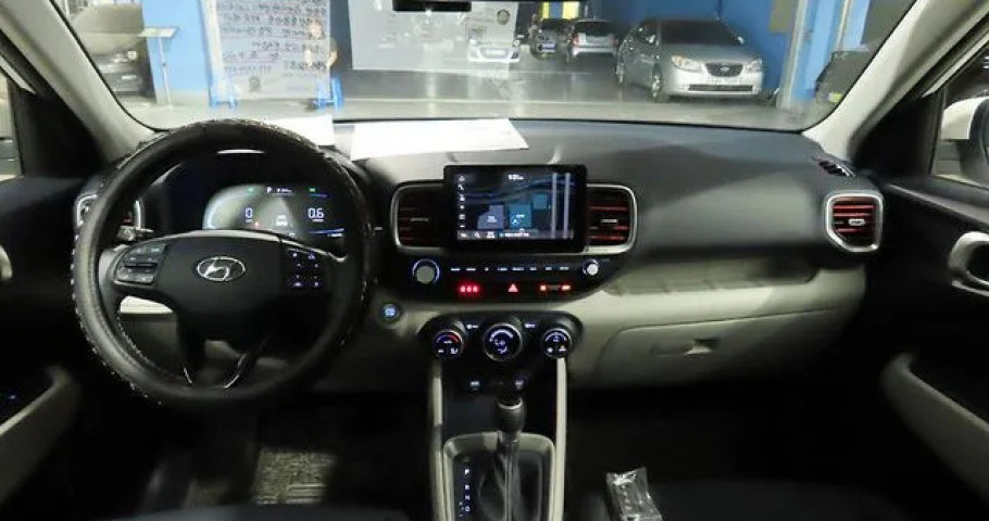 Hyundai Venue 