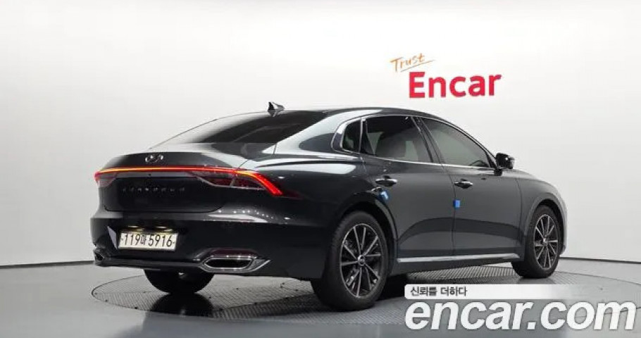 Hyundai Grandeur 