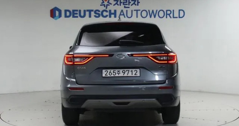 Renault Qm6 