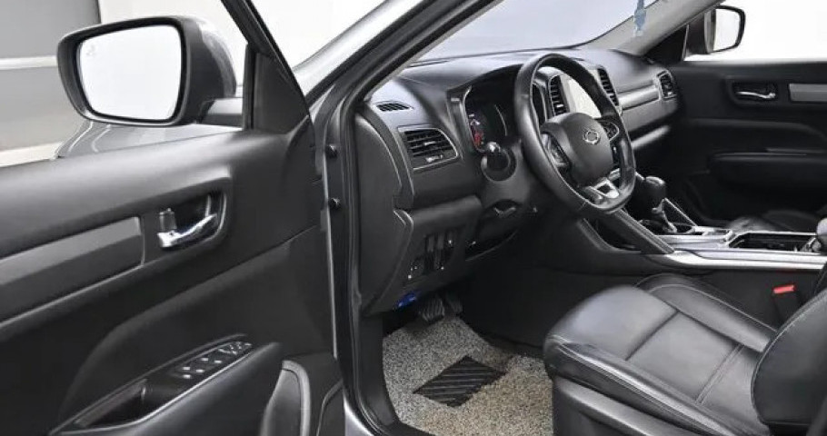 Renault Qm6 
