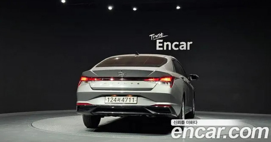 Hyundai Avante (Elantra) 