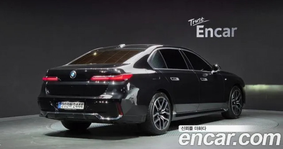Bmw 7-Series 